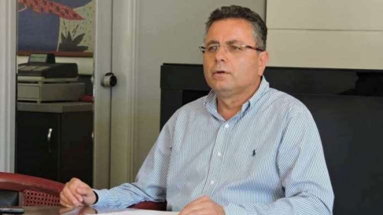 Ηλεία: Σάλος με τον δήμαρχο Πηνειού - Είχε κορονοϊό αλλά κυκλοφορούσε ελεύθερα - Γιατί κατηγορεί τον ΕΟΔΥ