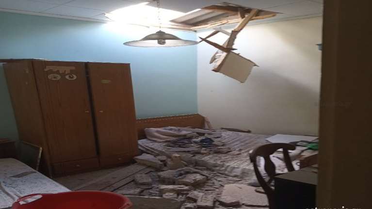 Καταστροφικός σεισμός - Χίος: Γκρεμίστηκαν σπίτια σε χωριά, ζημιές και στην πόλη [εικόνες]