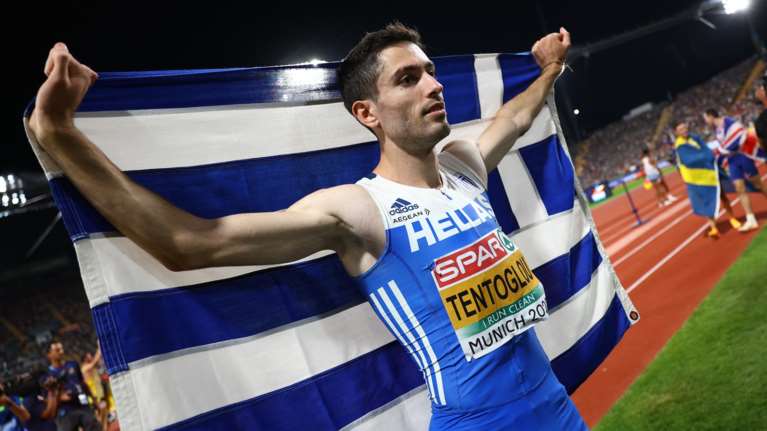 Προπονητής Μίλτου Τεντόγλου: Και... ξυπόλητος θα πηδούσε καλά - Το παπούτσι δεν κάνει τον αθλητή