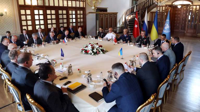 Κωνσταντινούπολη: Συμφωνία Ρωσίας - Ουκρανίας για την εξαγωγή σιτηρών - &quot;Για την ειρήνη έχουμε πολύ δρόμο ακόμα...&quot;