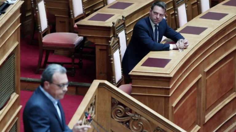 Η μπηχτή Βορίδη για Κασσελάκη - Φάμελλο στη Βουλή: Ελπίζω η πρώτη εμφάνιση του κ. Φαμε-λάκη να μην ήταν απογοητευτική