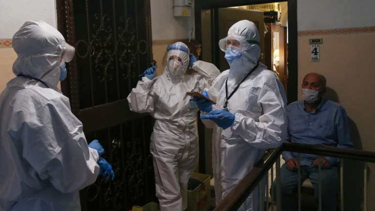 Τουρκία: "Θερίζει" ο κορονοϊός - Ξεπέρασαν τους 5.000 οι νεκροί