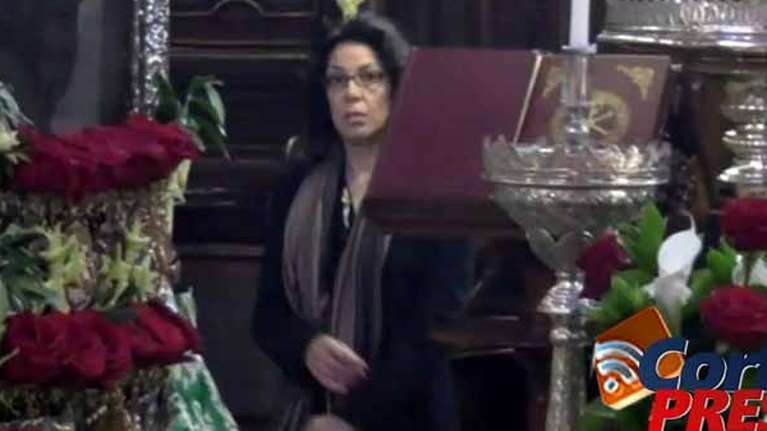 Απίστευτο: Στην παράνομη Θεία Λειτουργία η δήμαρχος Κέρκυρας που έδινε εντολές να ...μείνουμε σπίτι