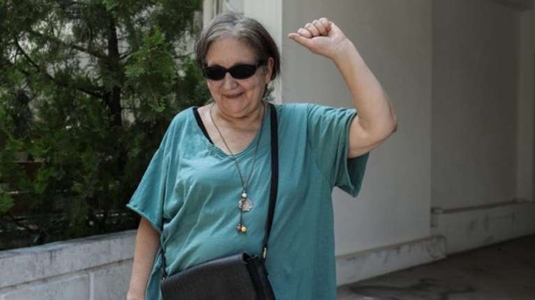 Η Ιωάννα Κολοβού άρχισε έρανο για να σώσει το σπίτι της - Άνοιξε τραπεζικό λογαριασμό για δωρεές