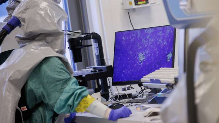 Εσφαλμένος συναγερμός στην Κύπρο για τη μετάλλαξη Deltacron: &quot;Τεχνικό λάθος&quot; δείχνουν αναλύσεις