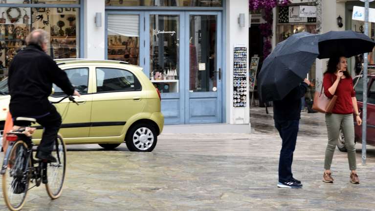 Κολυδάς: Αλλάζει το σκηνικό του καιρού στο τέλος της εβδομάδας - Πού αναμένονται καταιγίδες και αστάθεια