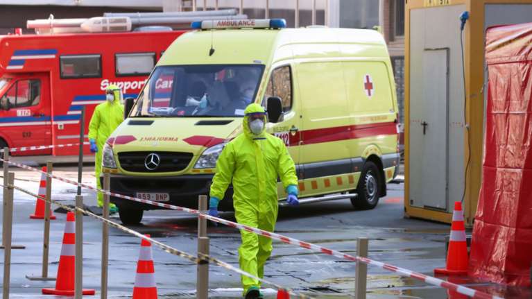 Κορονοϊός - Νέο ρεκόρ: 950 νεκροί σε μια ημέρα στην Ισπανία, ξεπέρασε τους 1.000 νεκρούς συνολικά το Βέλγιο