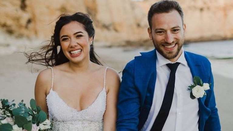 Γλυκά Νερά: Το κινητό τηλέφωνο του Μπάμπη και τα βίντεο από τις κάμερες στο σπίτι, απαντούν αν είχε συνεργό στη δολοφονία της Κάρολαϊν