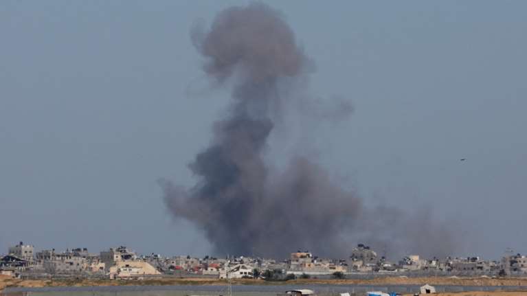 Χάος στη Γάζα: Οι Ισραηλινοί πυροβόλησαν σε συγκεντρωμένο πλήθος – Για 70 νεκρούς μιλάει η Χαμάς, τι απαντά ο στρατός