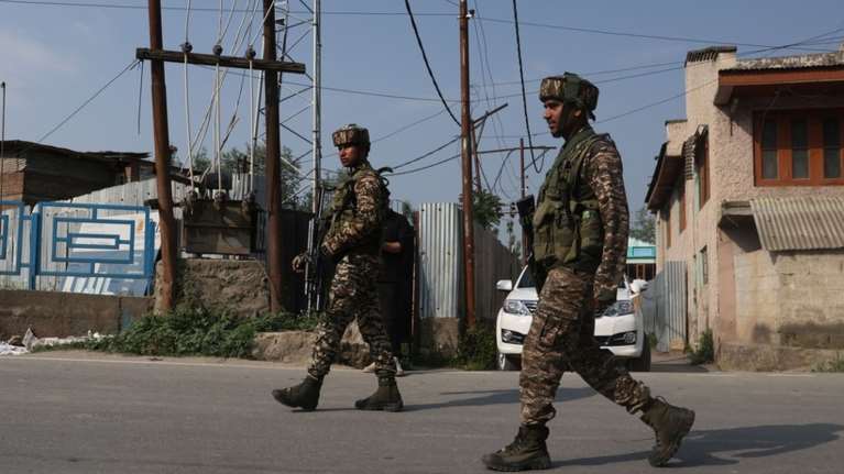 Ανάλυση Bloomberg: Τι βρίσκεται πίσω από τη σύγκρουση Ινδίας-Πακιστάν - Πόσο πιθανή είναι μία γενικευμένη σύρραξη