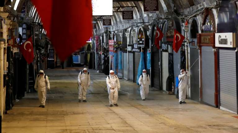 Κορονοϊός: Σε καραντίνα από Ερντογάν οι μεγάλες πόλεις - Απαγόρευση κυκλοφορίας στους νέους κάτω των 20