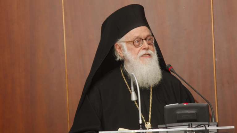 Ιερά Σύνοδος για τον μακαριστό Αναστάσιο: Ως τη Δευτέρα το λαϊκό προσκύνημα στη Μητρόπολη - Τρισάγιο από τον Ιερώνυμο