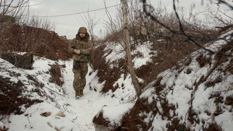 Πόλεμος ανακοινώσεων για την Ουκρανία: Ρωσικό πραξικόπημα καταγγέλει η Βρετανία - &quot;Λέτε ανοησίες&quot;, απαντούν οι Ρώσοι