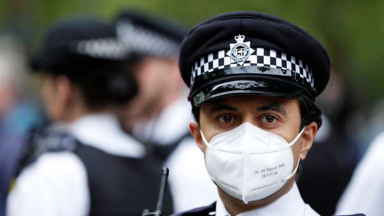 Βρετανία: 468 νέοι θάνατοι, στους 34.466 ο συνολικός αριθμός των νεκρών