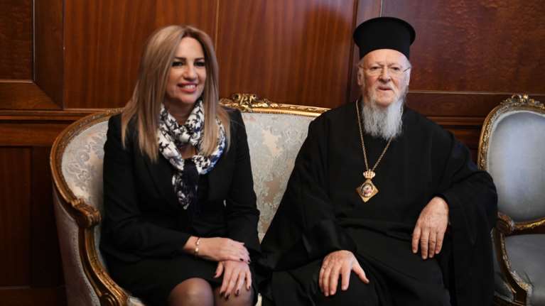 Φώφη Γεννηματά: Τηλεφωνική επικοινωνία με τον Πατριάρχη Βαρθολομαίο