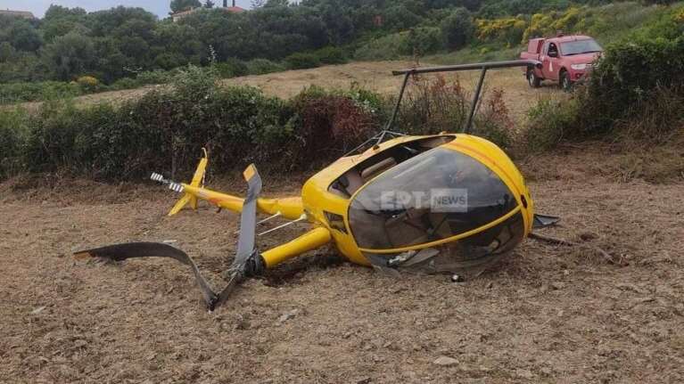 Αναγκαστική προσγείωση ελικοπτέρου στην Κεφαλονιά - Ελαφρά τραυματίες οι δύο επιβαίνοντες [εικόνες]