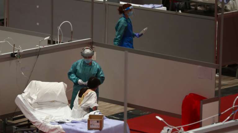 Κορονοϊός: Μικρή αισιοδοξία στην Ισπανία - Μειώνεται για 4η ημέρα ο αριθμός των νεκρών - Στους 637