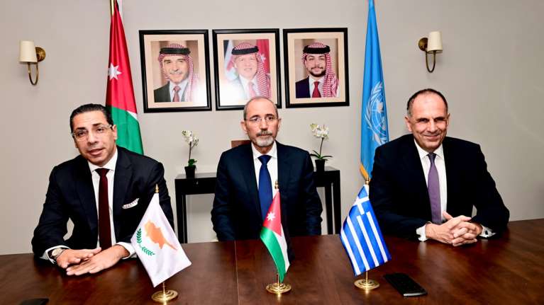 Τριμερής συνάντηση Ελλάδας-Κύπρου-Ιορδανίας: Ανησυχία για την κλιμάκωση της κρίσης στη Μέση Ανατολή