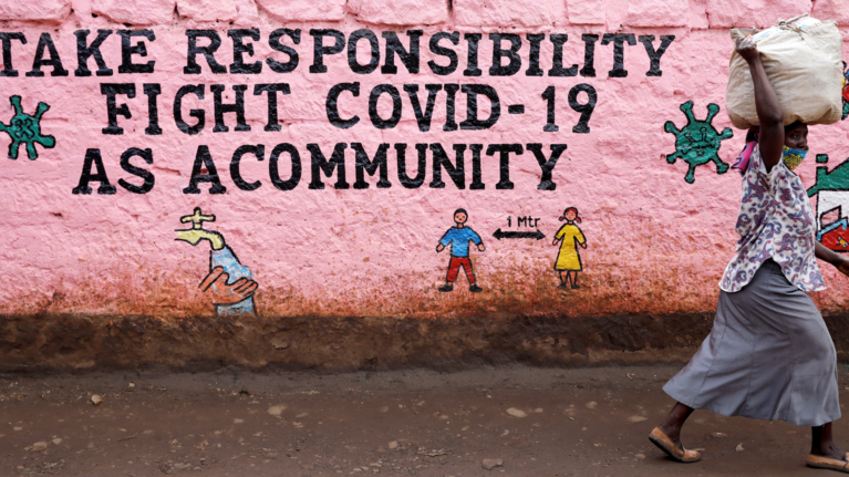 ΕΚΠΑ: Το νέο αφρικανικό στέλεχος της Μποτσουάνα ενσωματώνει 32 μεταλλάξεις