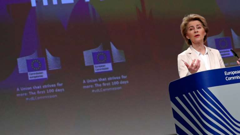 &quot;Βρέχει χρήμα&quot; από την Κομισιόν: 32 δισ. ευρώ για την Ελλάδα - Συνολικό πακέτο μαμούθ ύψους €750 δισ. στην ΕΕ