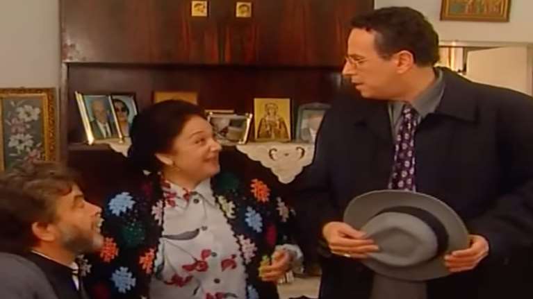 Συγκινητικός αποχαιρετισμός του Χάρη Ρώμα στη Ράνια Ιωαννίδου: "Είμαι δεύτερη μανούλα σου, μου έλεγε"