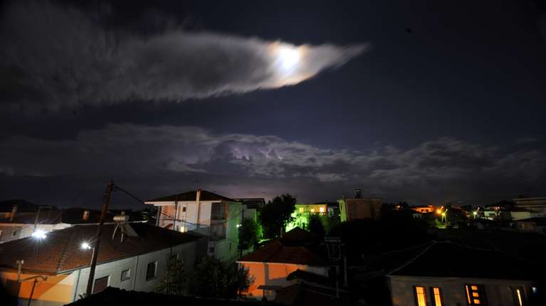 Νυχτερινό ρεύμα: Πότε ξεκινά να ισχύει το χειμερινό ωράριο