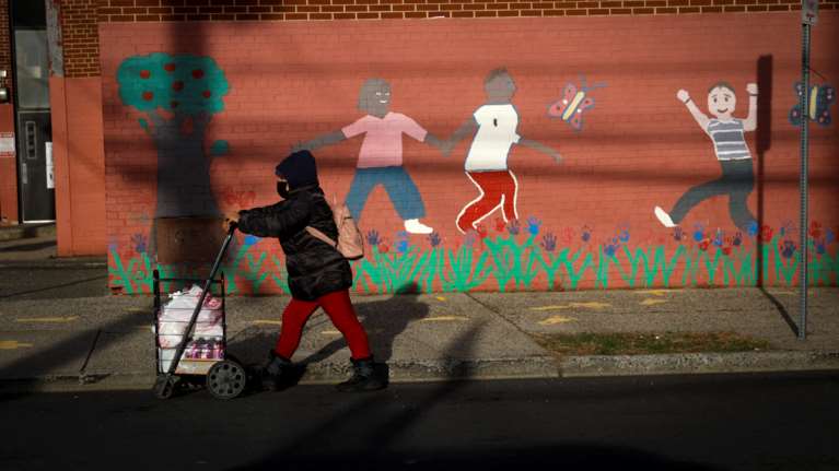 Ρεκόρ κρουσμάτων στις ΗΠΑ: Έφθασαν το 1 εκατ. σε μια μέρα - 100.000 ασθενείς στα νοσοκομεία