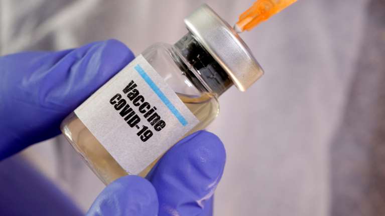 Κορονοϊός-εμβόλιο: Επείγουσα έγκριση  ζητάει η Pfizer μέσα στον Νοέμβρη - Τι αναφέρει η εταιρεία