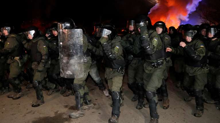 Κοροναϊός: Η Ουκρανή υπουργός Υγείας μπαίνει εθελοντικά σε καραντίνα- Απάντηση στις διαδηλώσεις