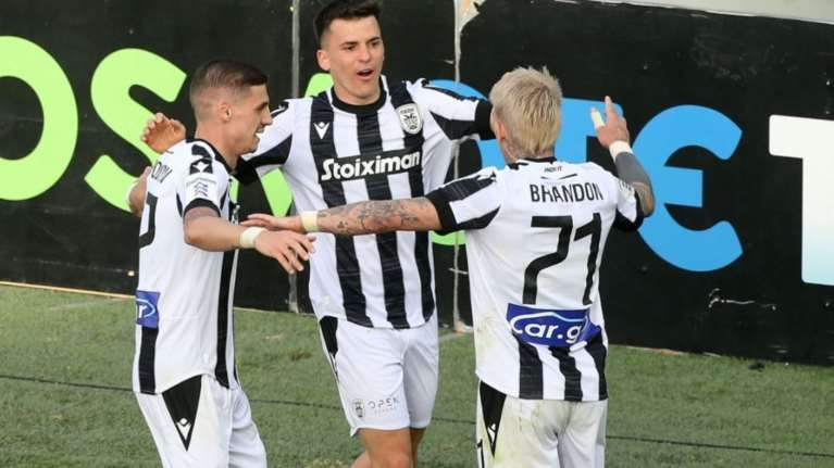 Πώς ο ΠΑΟΚ πήρε το ντέρμπι από τον ΠΑΟ: Ομαδική δουλειά VS &quot;εύκολων&quot; πειραματισμών