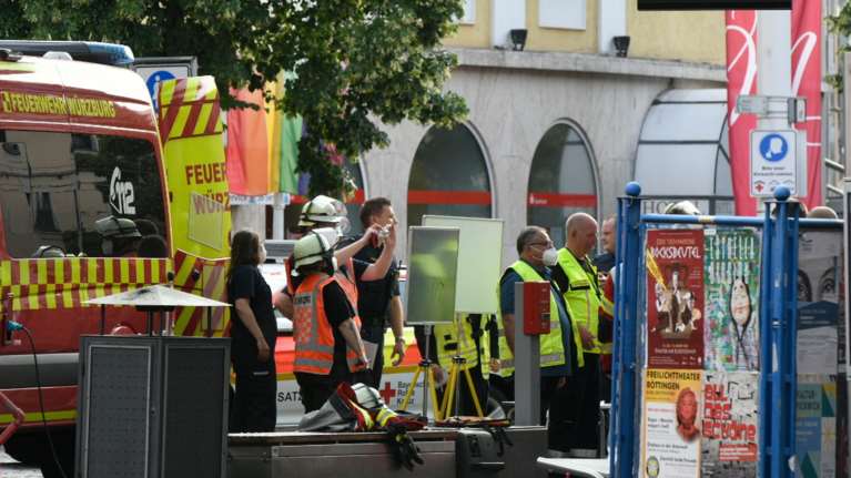 Γερμανία: Τουλάχιστον 12 τραυματίες από επίθεση με μαχαίρι στον σιδηροδρομικό σταθμό του Αμβούργου - Συνελήφθη μία γυναίκα