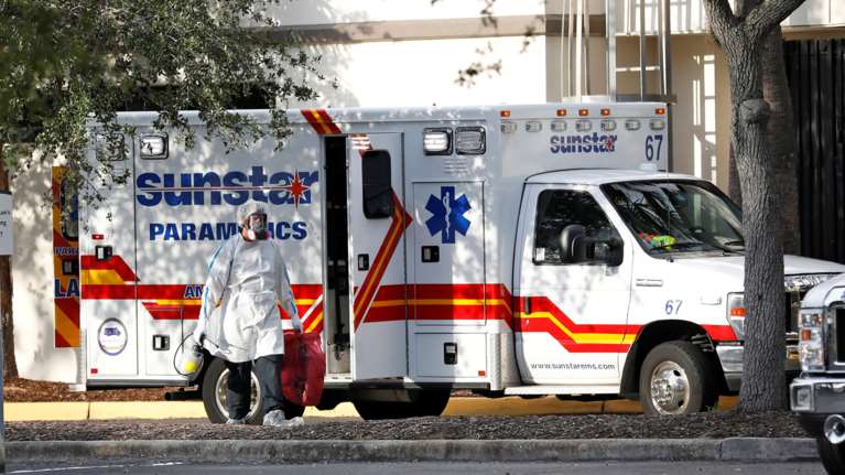 ΗΠΑ: Πάνω από 2.200 νεκροί σε 24 ώρες λόγω κορονοϊού - Εκτός ελέγχου η κατάσταση