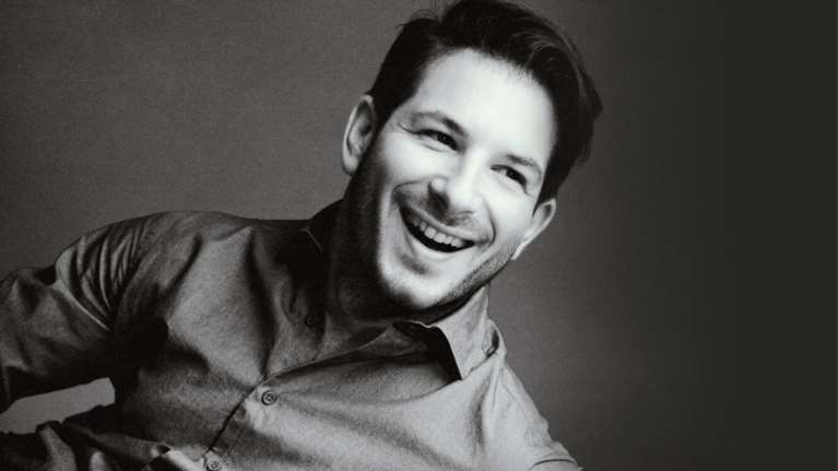 Ο Γιώργος Περρής στον Κήπο του Μεγάρου