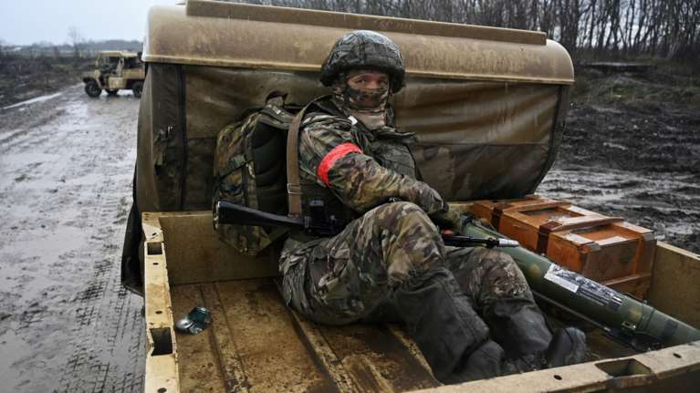 Ουκρανία: Ρώσος δημοσιογράφος της Izvestia σκοτώθηκε από drone αυτοκτονίας