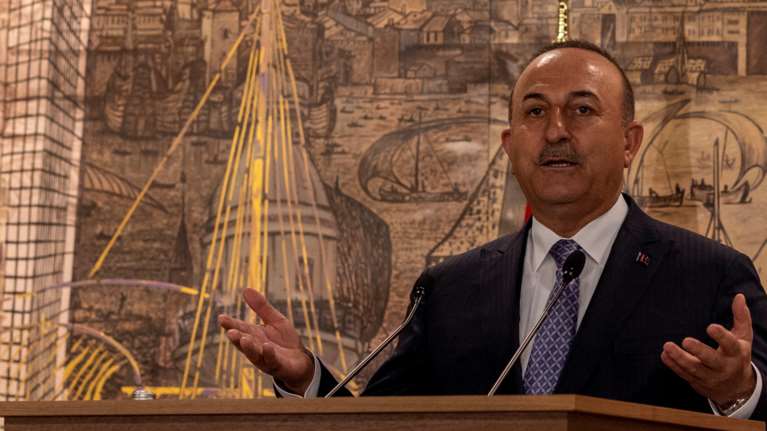 Νέες εμπρηστικές δηλώσεις Τσαβούσογλου: &quot;Η Ελλάδα παραβιάζει το διεθνές δίκαιο και μετά κλαψουρίζει&quot;