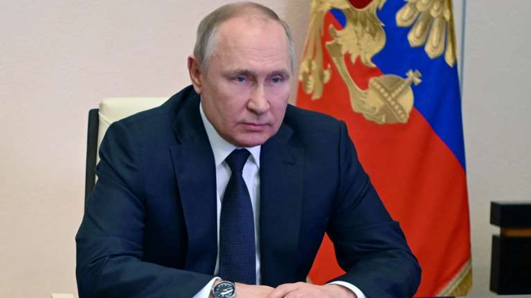 Η Ρωσία ζήτησε από την Κίνα στρατιωτική βοήθεια για την Ουκρανία, γράφουν οι Financial Times