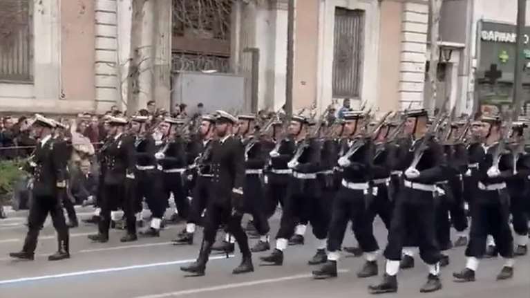 Ο Γεωργιάδης στο πλευρό των υπαξιωματικών με τα υβριστικά συνθήματα: &quot;Μην τους πετροβολούμε, είναι δικά μας παιδιά&quot;