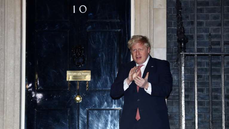 Κορονοϊός: Διχασμένη η Βρετανική κυβέρνηση για την άρση των μέτρων - Τι αποφασίζει ο Τζόνσον