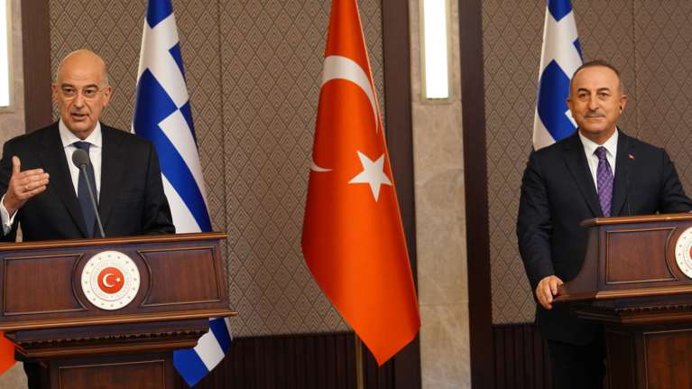 Ο Δένδιας και οι ατάκες που εξόργισαν τον Τσαβούσογλου: Το παρασκήνιο του &quot;θερμού επεισοδίου&quot; - Τι έγινε στο δείπνο