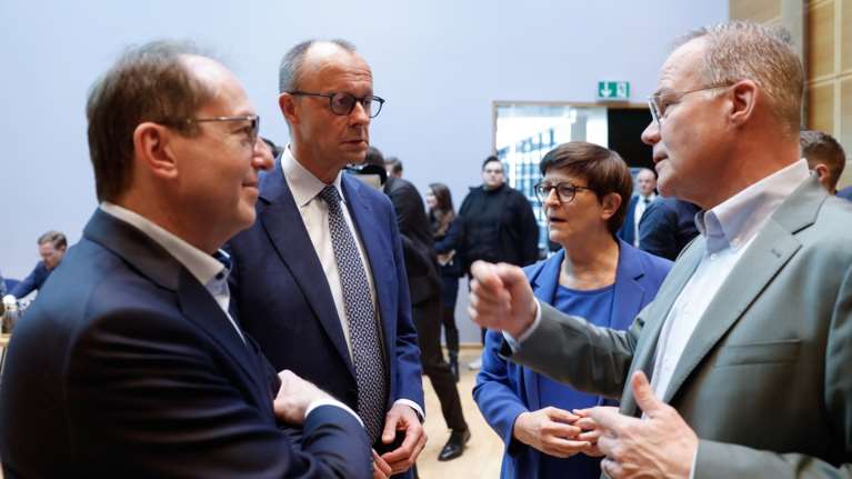 Γερμανία: Ο Μερτς συμφώνησε με τους Σοσιαλδημοκράτες για τον σχηματισμό κυβερνητικού συνασπισμού