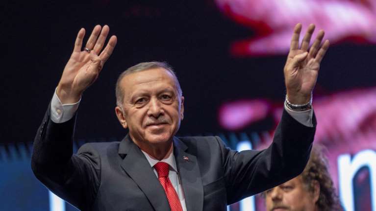 Ντελίριο στα τουρκικά ΜΜΕ: Αν οι Έλληνες δεν αποστρατιωτικοποιήσουν τα νησιά, θα ξεκινήσει συζήτηση για την κυριαρχία τους