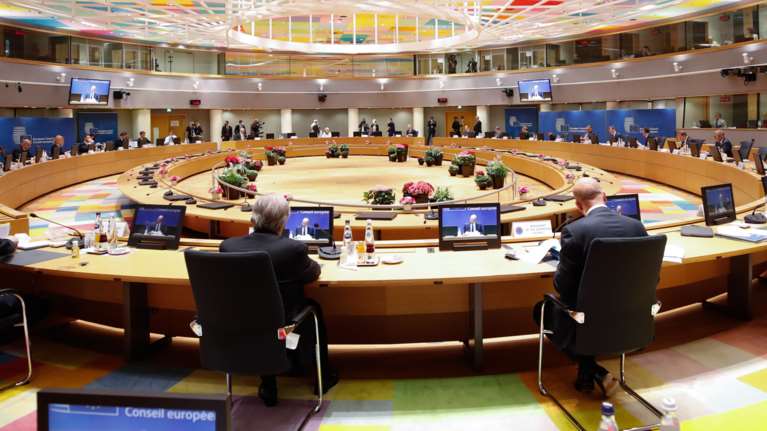 Σύνοδος Κορυφής: Ανήσυχοι οι Ευρωπαίοι ηγέτες για τη μετάλλαξη Δέλτα - Να "τρέξουν" οι εμβολιασμοί, να ανοίξουν με προσοχή τα σύνορα