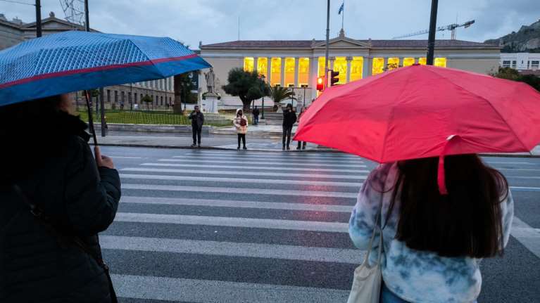 Καιρός: Πρόγνωση Κολυδά - Περισσότερες βροχές τις επόμενες μέρες και νέα πτώση της θερμοκρασίας
