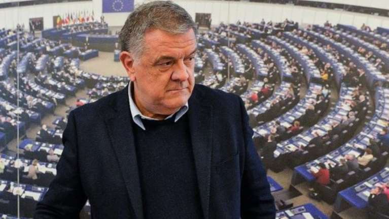 Qatargate: Με οξεία κατάθλιψη ο Παντσέρι στην φυλακή - "Δεν μπορεί ούτε να περπατήσει"