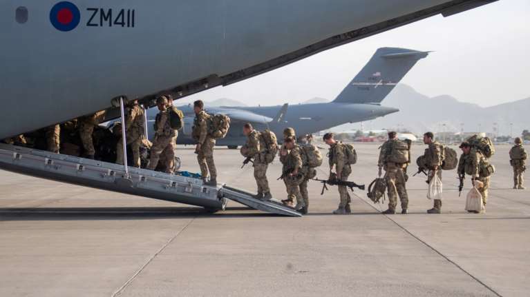 ΗΠΑ: Εγγυημένη από τους Ταλιμπάν η ασφαλής διέλευση για τους Αμερικανούς