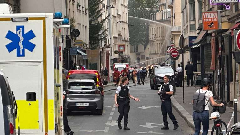 Τρομακτική έκρηξη στο Παρίσι: Στις φλόγες κτίρια, 29 τραυματίες - Ψάχνουν για εγκλωβισμένους [εικόνες-βίντεο]