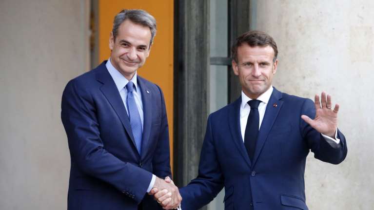 Πόλεμος στην Ουκρανία: Στο Παρίσι ο Κυριάκος Μητσοτάκης για τη σύνοδο των ηγετών