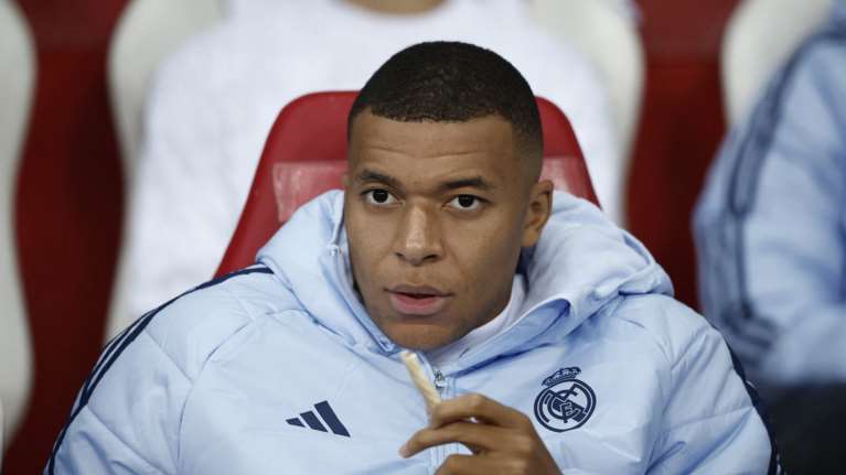 &quot;Σεισμός&quot; για Εμπαπέ: Τα γυρίζει ο Γάλλος διεθνής - Από τα &quot;fake news&quot; για τον βιασμό στη Σουηδία στο &quot;ήταν συναινετικό&quot;