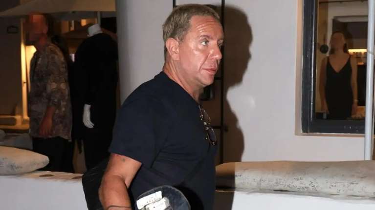 Γιώργος Μαζωνάκης: Νέες εξελίξεις στην υπόθεσή του – &quot;Θα πάρει εξιτήριο σήμερα&quot;, λέει ο δικηγόρος του [βίντεο]