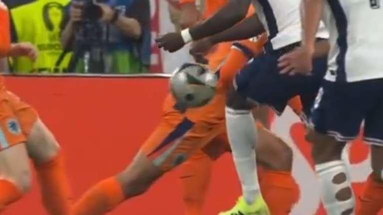 Euro 2024: Έξαλλοι οι Ολλανδοί με τον διαιτητή – Η φάση που προκαλεί αντιδράσεις πριν το πέναλτι του Κέιν